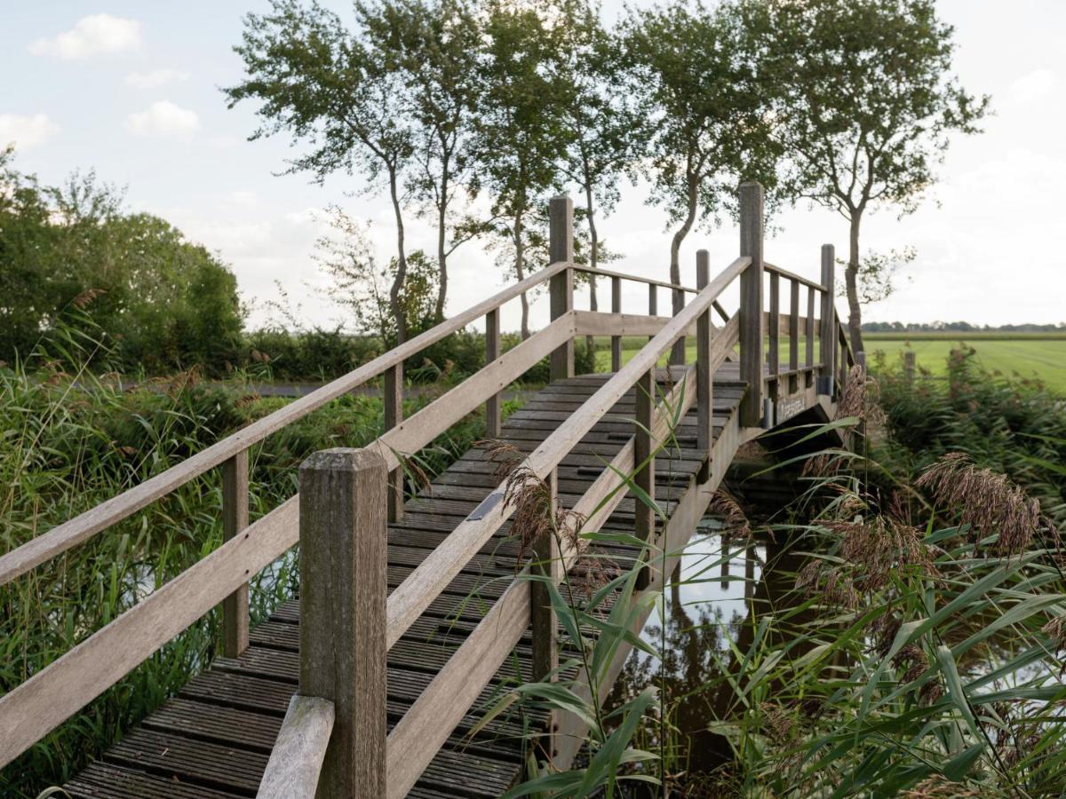 Apartment In Sint Maartensbrug With Garden Экстерьер фото